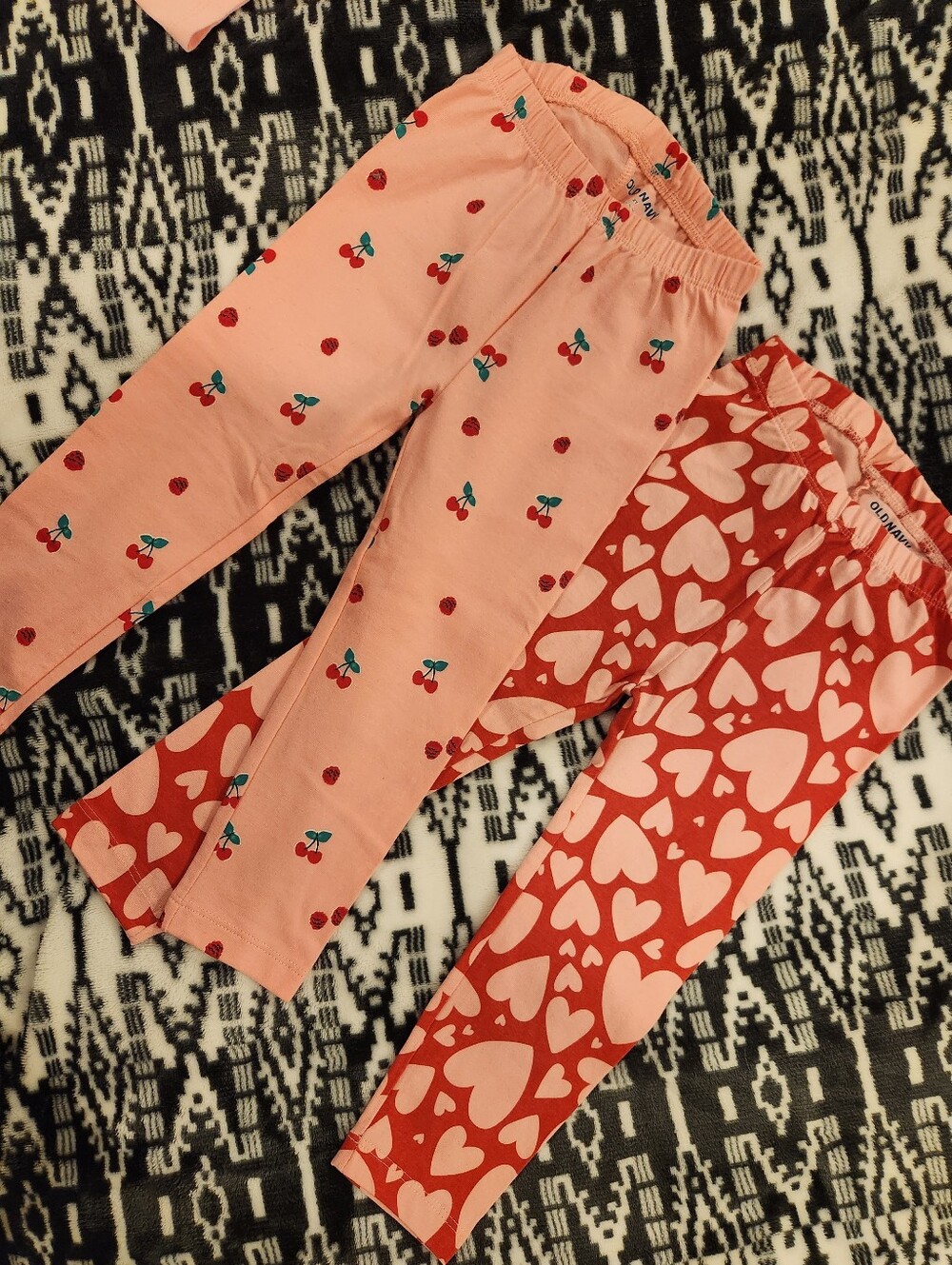 Old Navy Girls' Pink & Red Heart and Cherry Pajama Bottoms - 2 Pack, Size 2T